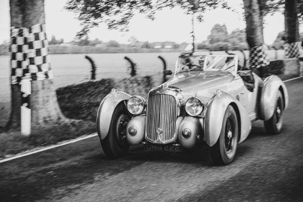 The Evolution of Pre-War Grand Prix Cars: 1920s–1930s